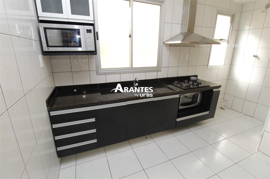 Apartamento 2 Quartos PRONTO em SANTA MÔNICA