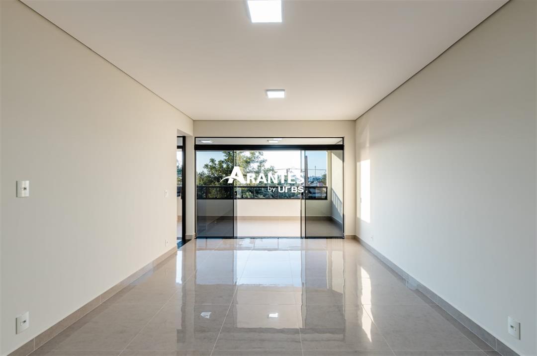 Apartamento 3 Quartos PRONTO em Granada